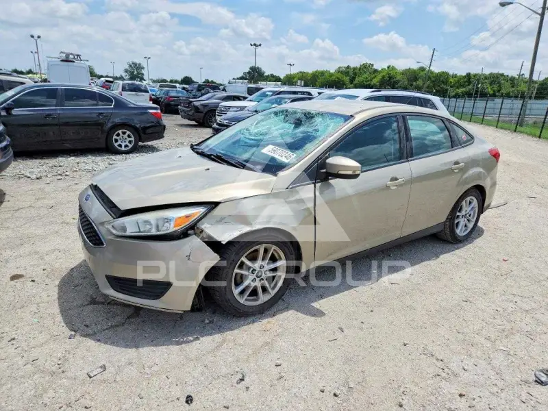 2016 Ford FOCUS photo
