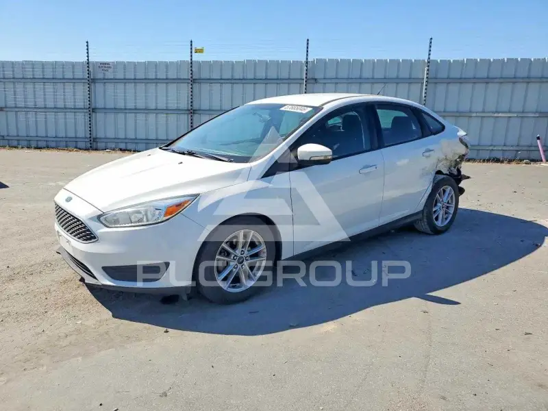 2016 Ford FOCUS фото