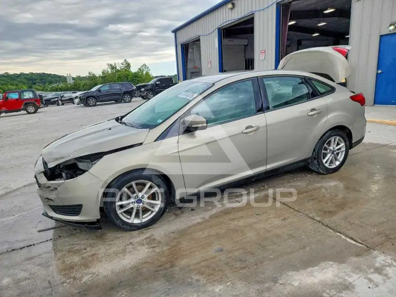 2016 Ford FOCUS фото