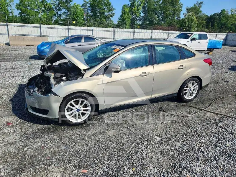 2016 Ford FOCUS фото