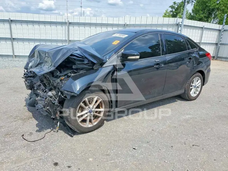 2016 Ford FOCUS photo