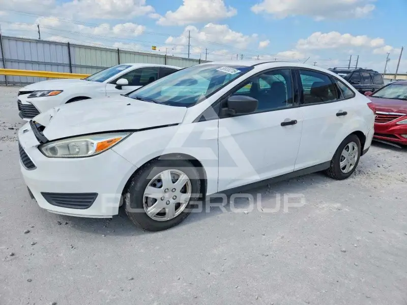 2016 Ford FOCUS фото