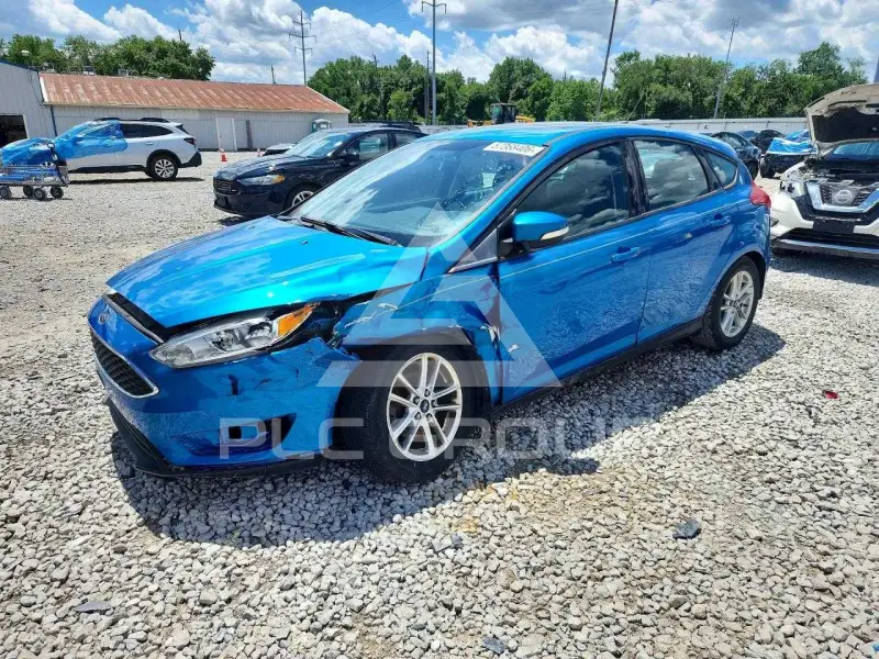 2016 Ford FOCUS photo