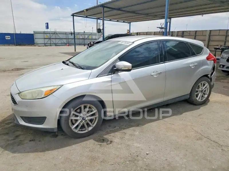 2016 Ford FOCUS фото