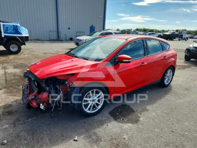 2016 Ford FOCUS фото