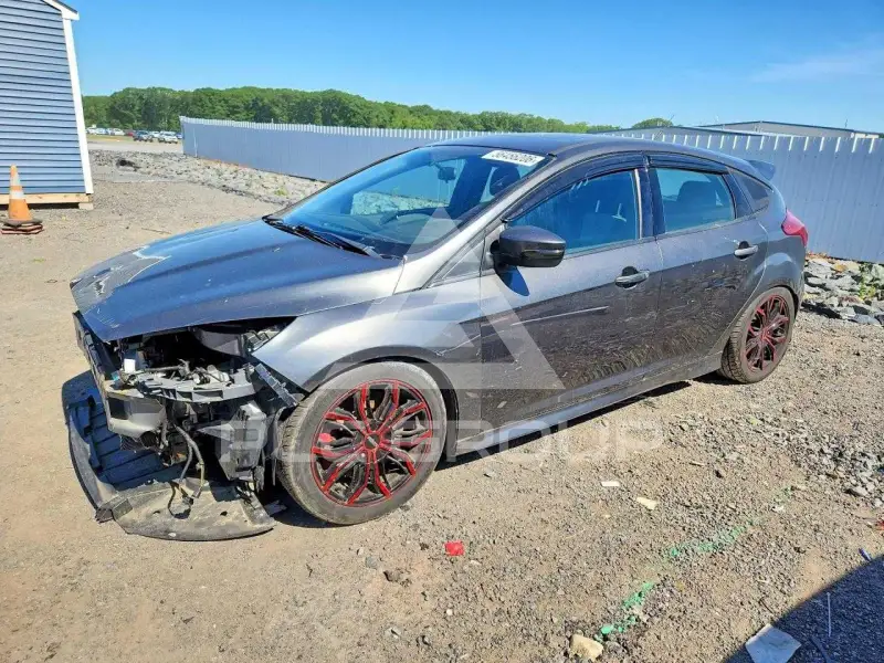 2016 Ford FOCUS photo