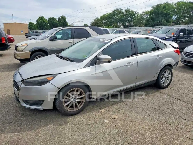2016 Ford FOCUS фото