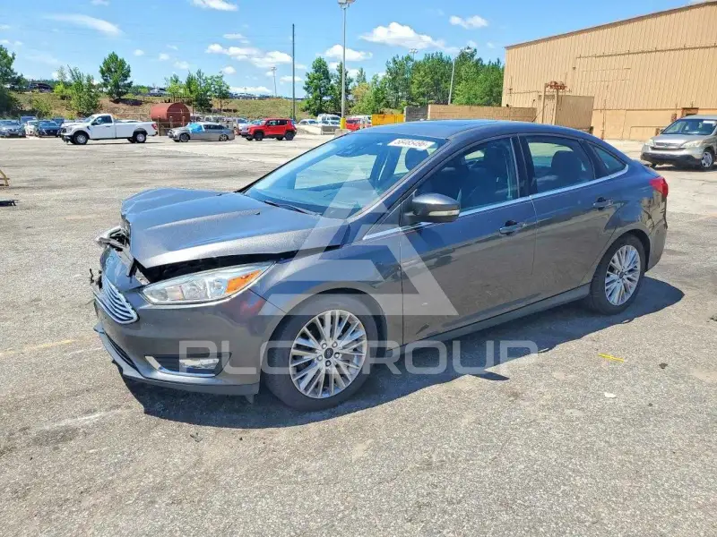 2016 Ford FOCUS фото