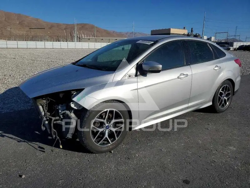2016 Ford FOCUS фото