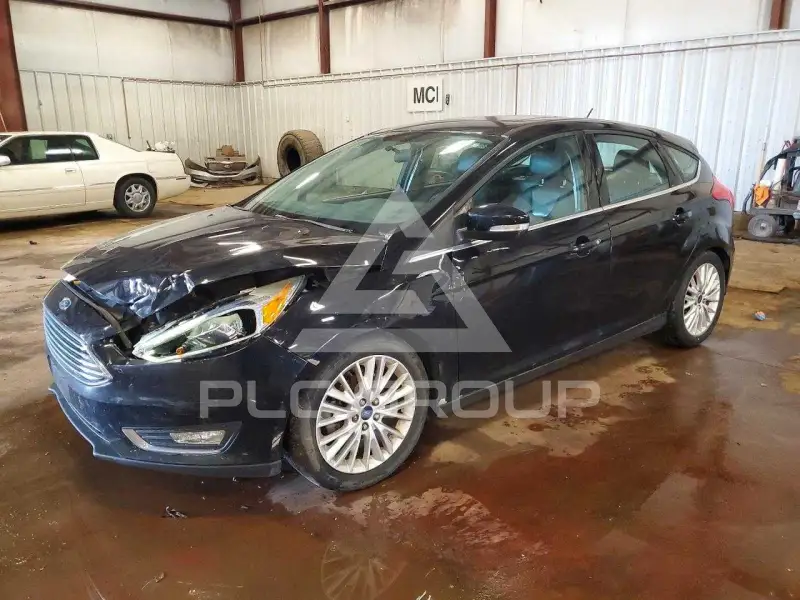 2016 Ford FOCUS фото