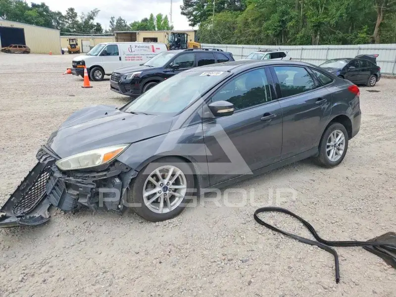 2016 Ford FOCUS фото