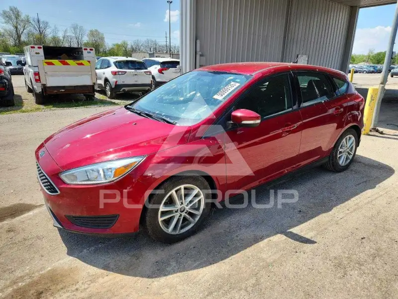 2016 Ford FOCUS photo