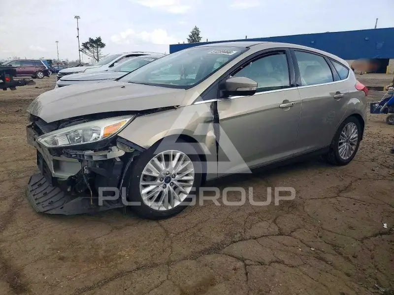 2016 Ford FOCUS фото