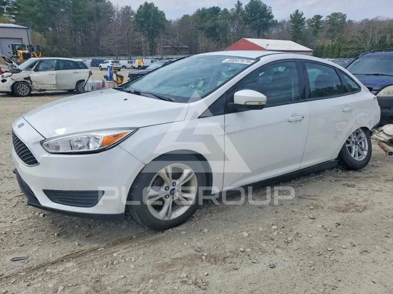 2016 Ford FOCUS photo