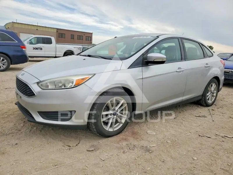 2016 Ford FOCUS фото