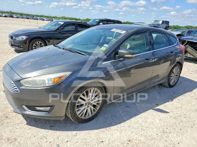 2016 Ford FOCUS photo