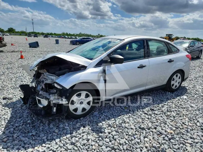 2016 Ford FOCUS photo