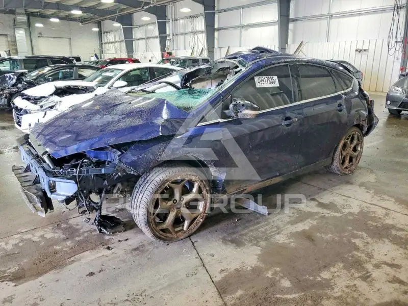 2016 Ford FOCUS photo