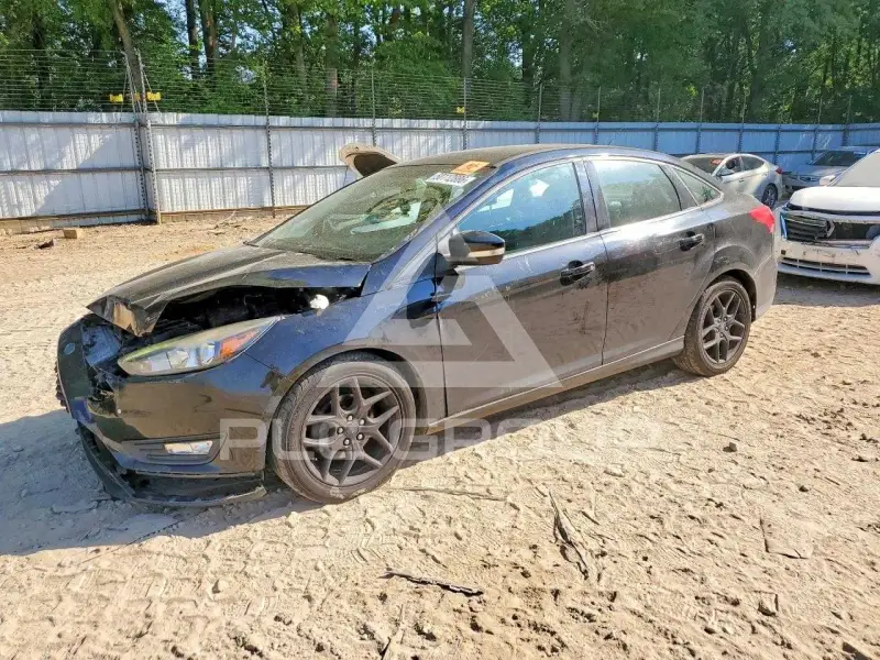2016 Ford FOCUS фото