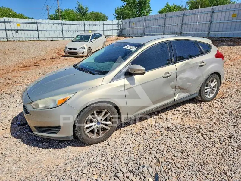 2016 Ford FOCUS фото