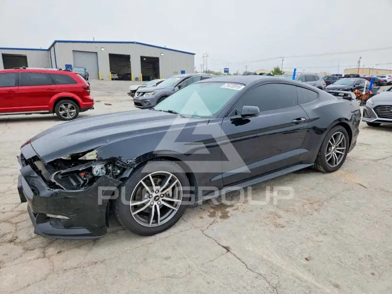 2016 Ford MUSTANG photo