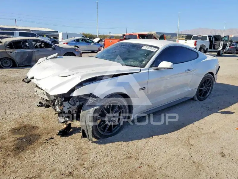 2016 Ford MUSTANG фото