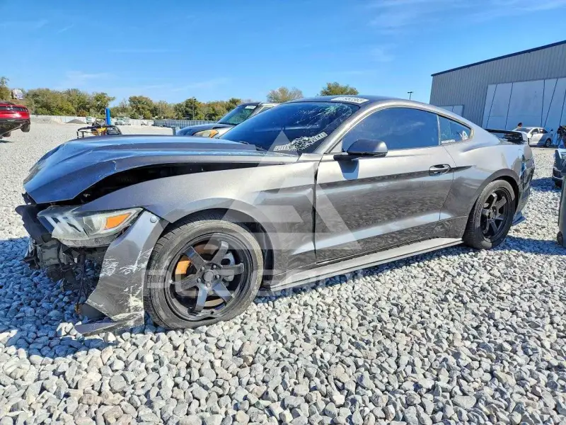 2016 Ford MUSTANG фото