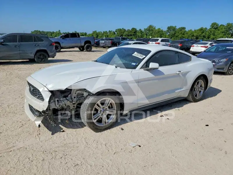 2016 Ford MUSTANG фото
