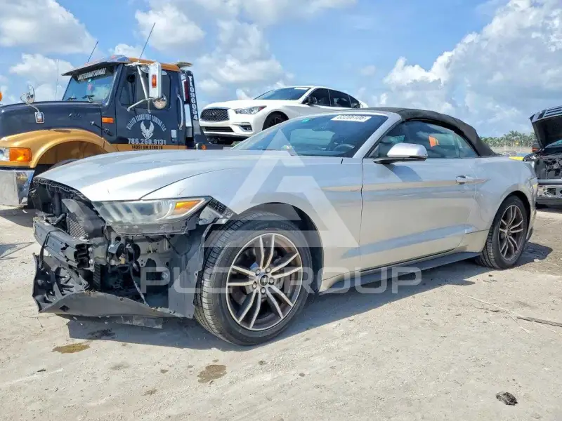2016 Ford MUSTANG photo