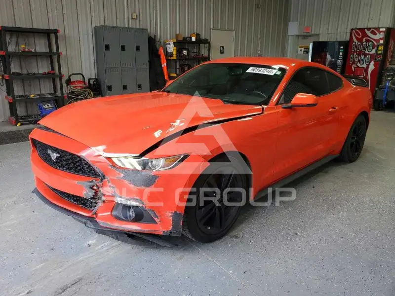 2016 Ford MUSTANG фото