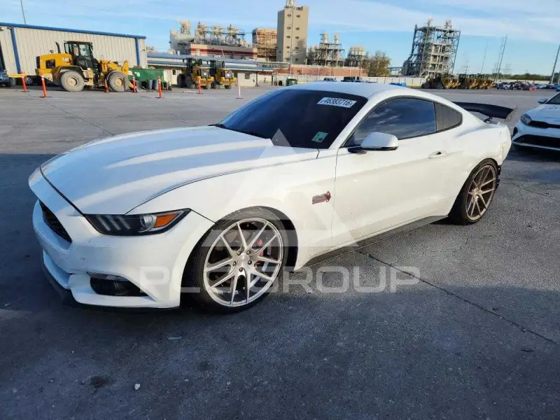 2016 Ford MUSTANG photo