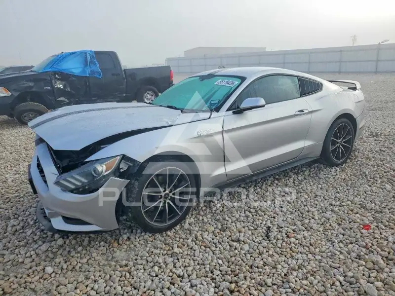 2016 Ford MUSTANG фото