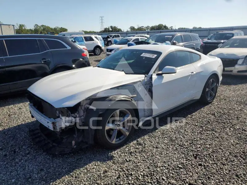 2016 Ford MUSTANG photo