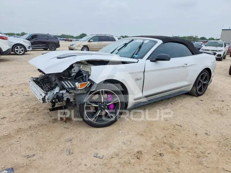 2016 Ford MUSTANG photo