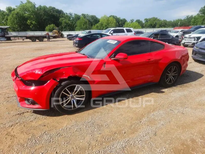 2016 Ford MUSTANG photo