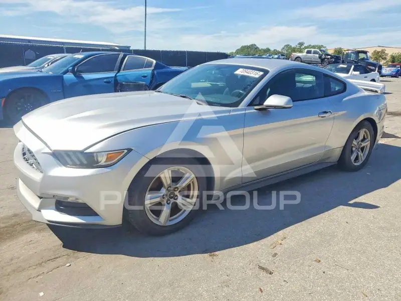 2016 Ford MUSTANG photo