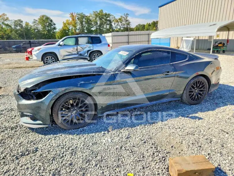 2016 Ford MUSTANG photo