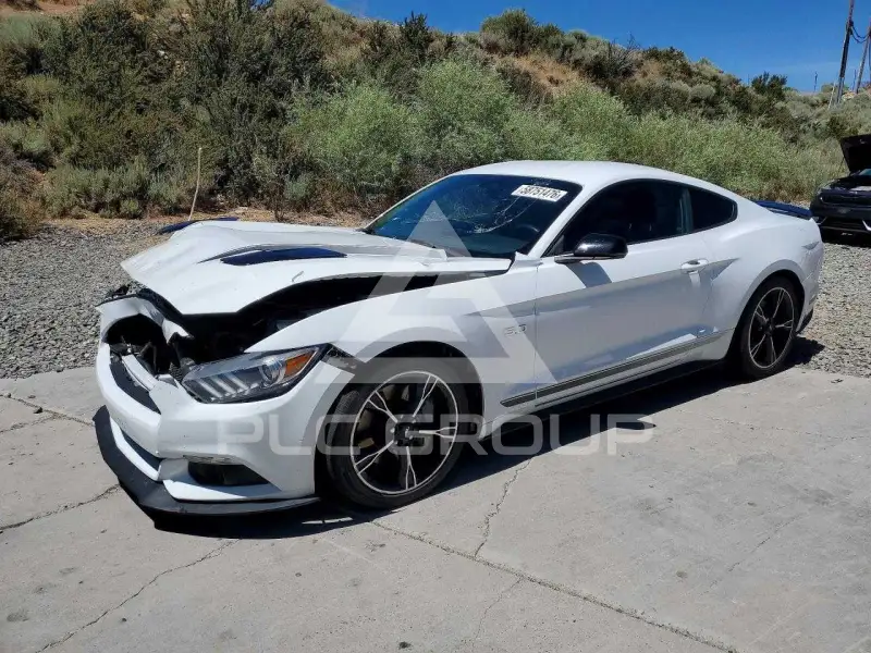 2016 Ford MUSTANG фото
