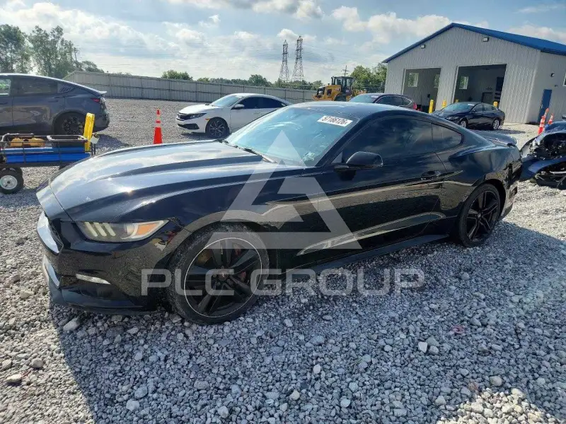 2016 Ford MUSTANG photo