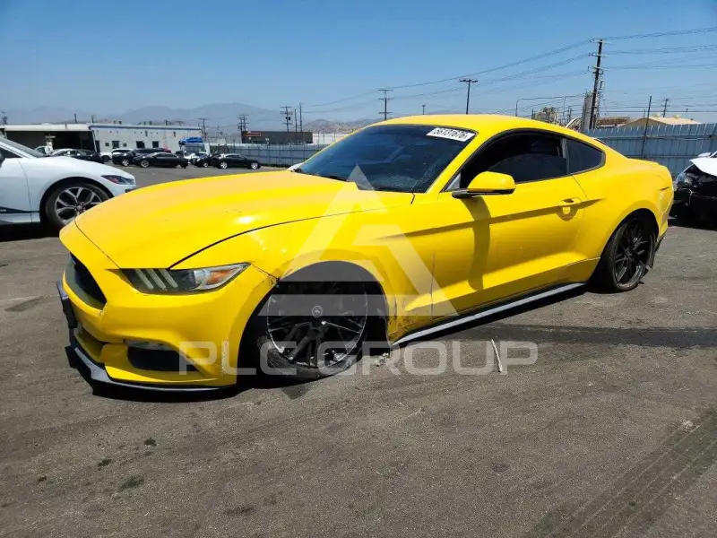 2016 Ford MUSTANG photo