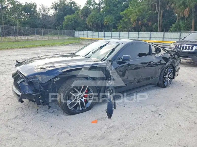 2016 Ford MUSTANG photo
