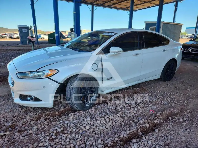 2016 Ford FUSION photo