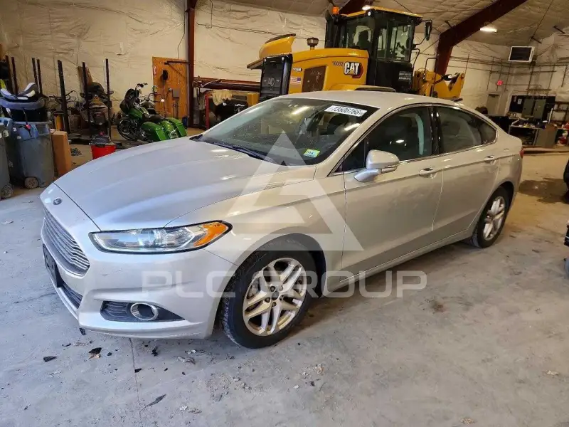 2016 Ford FUSION фото
