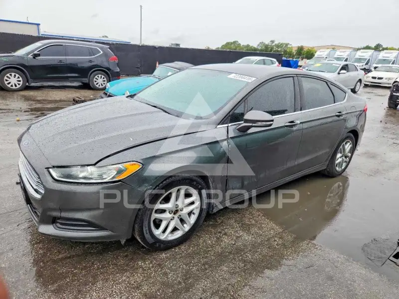 2016 Ford FUSION фото