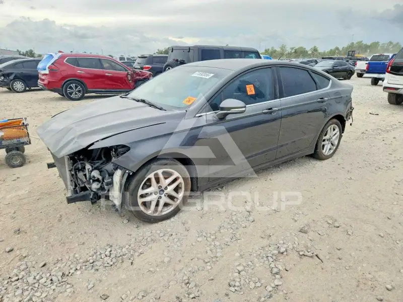2016 Ford FUSION фото
