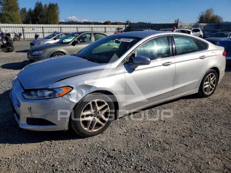 2016 Ford FUSION фото