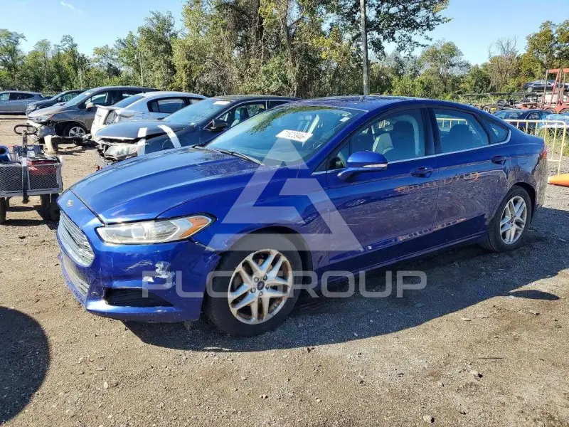 2016 Ford FUSION фото