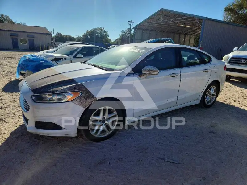 2016 Ford FUSION фото