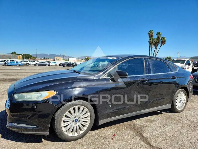 2016 Ford FUSION photo