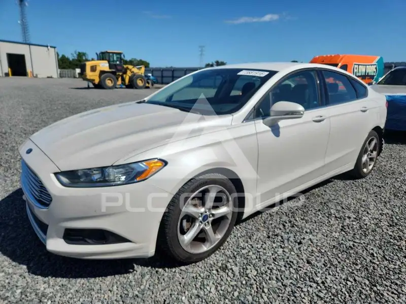 2016 Ford FUSION photo